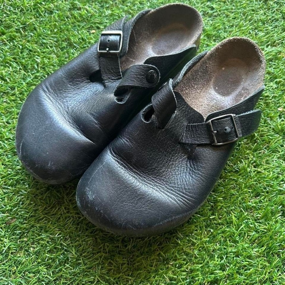 Birkenstock Boston Black leather clogs womens size 7